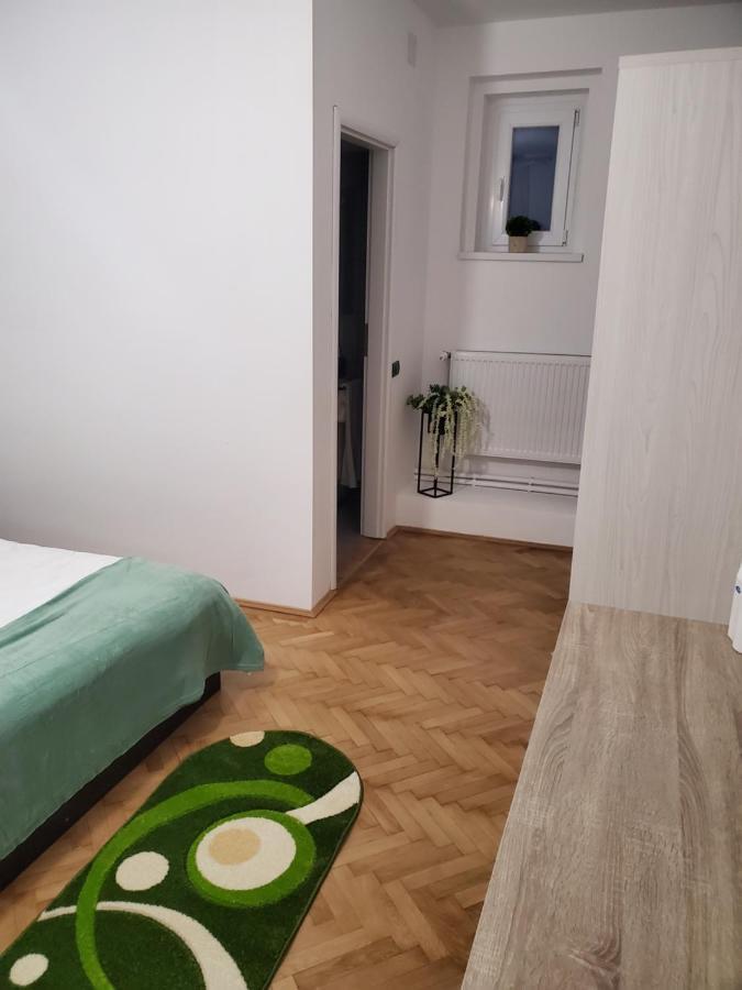 Ferienwohnung Basarab 3 Brașov Exterior foto