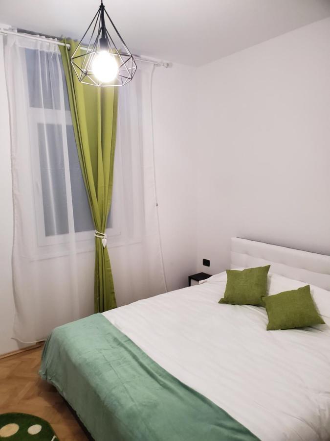 Ferienwohnung Basarab 3 Brașov Exterior foto